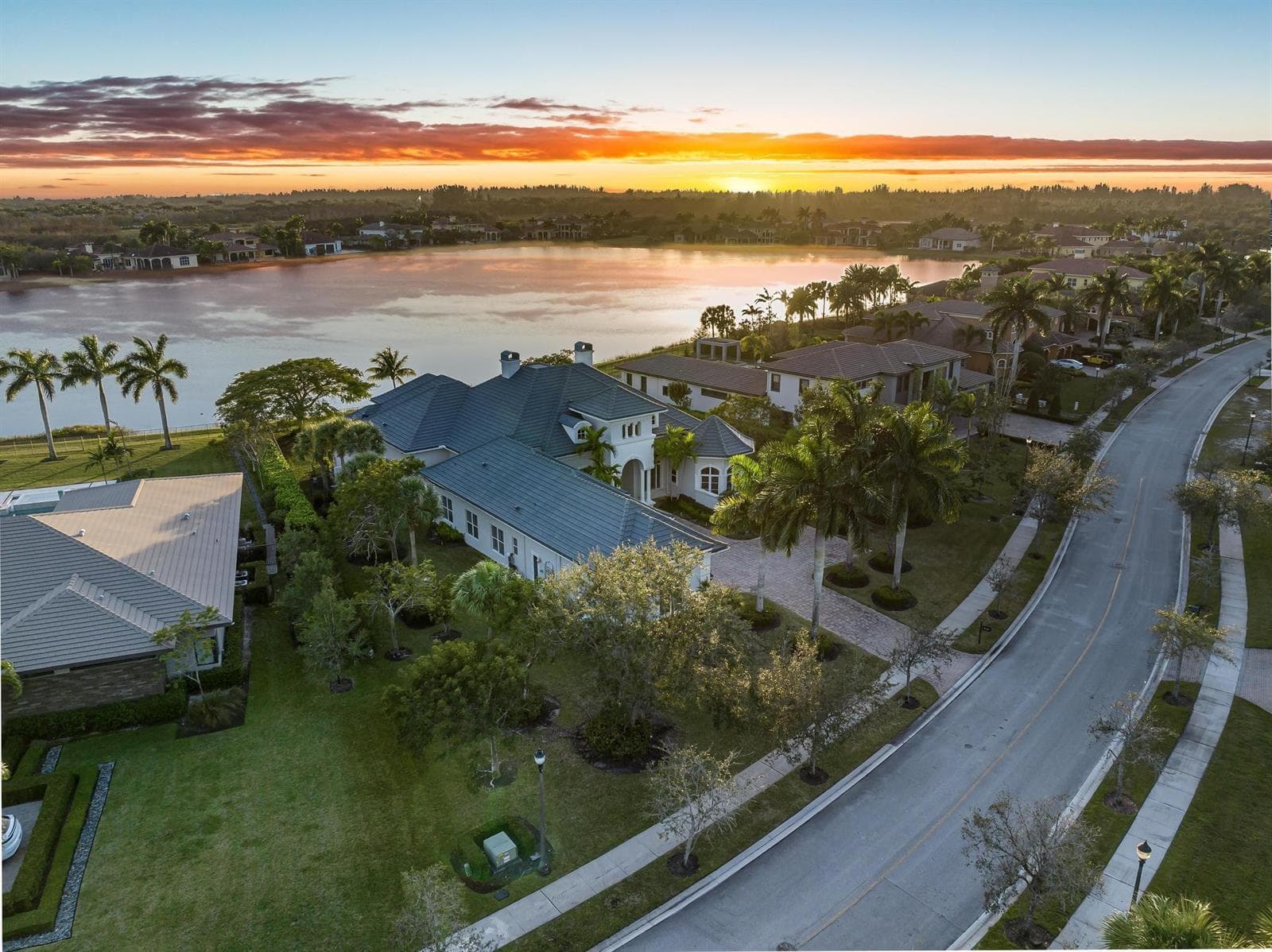3111 Lake Ridge Lane, Weston, FL 33332 — zdjęcie 2