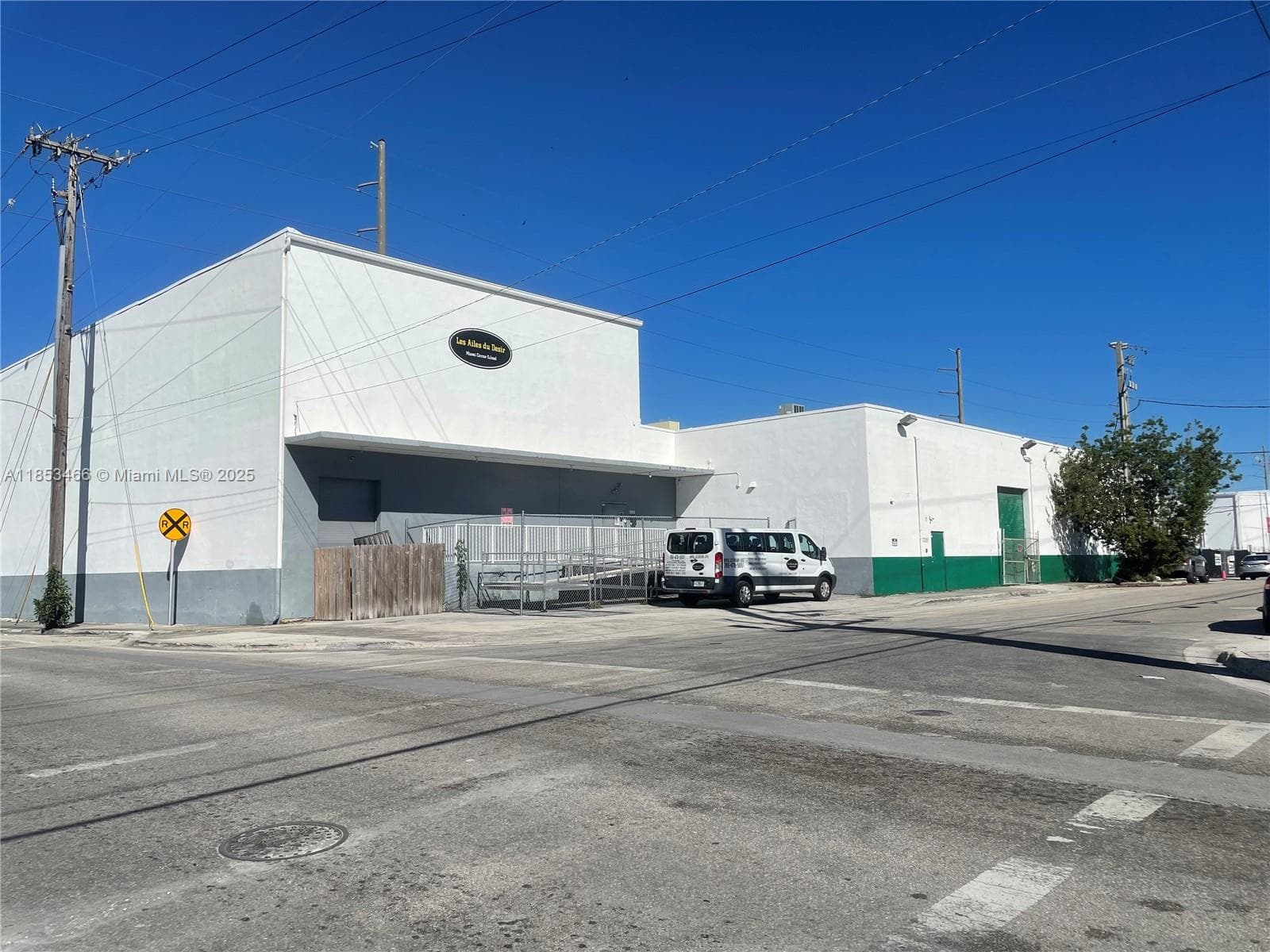 1395 NW 22nd St, Miami, FL 33142 — zdjęcie 4