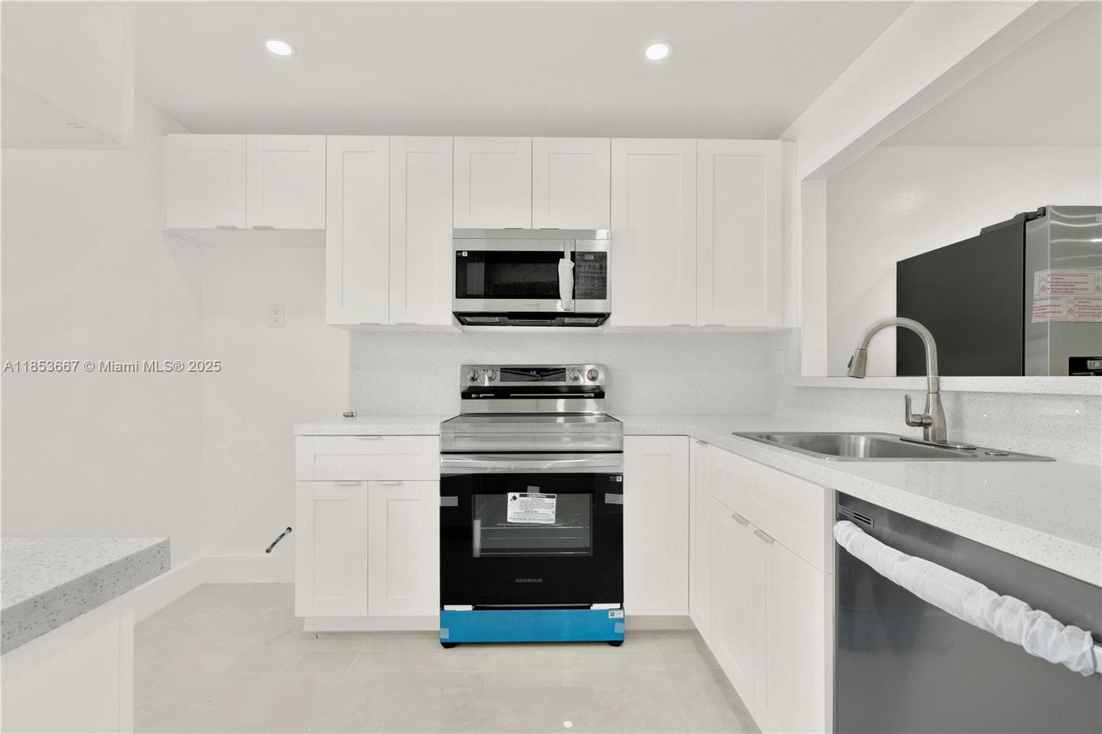 8320 Sands Point Blvd # M107, Tamarac, FL 33321 — zdjęcie 5