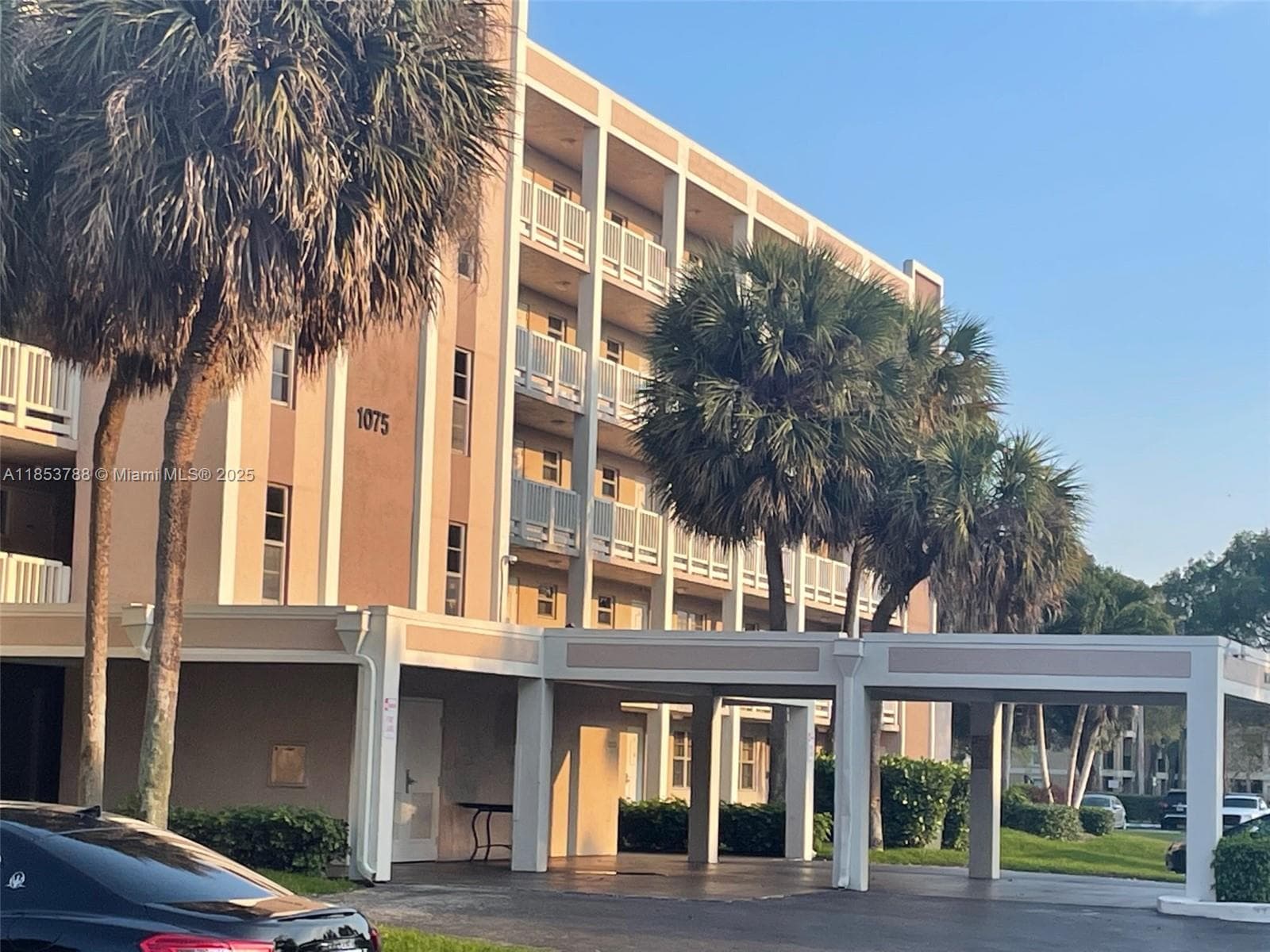 1075 Riverside Dr # 203, Coral Springs, FL 33071