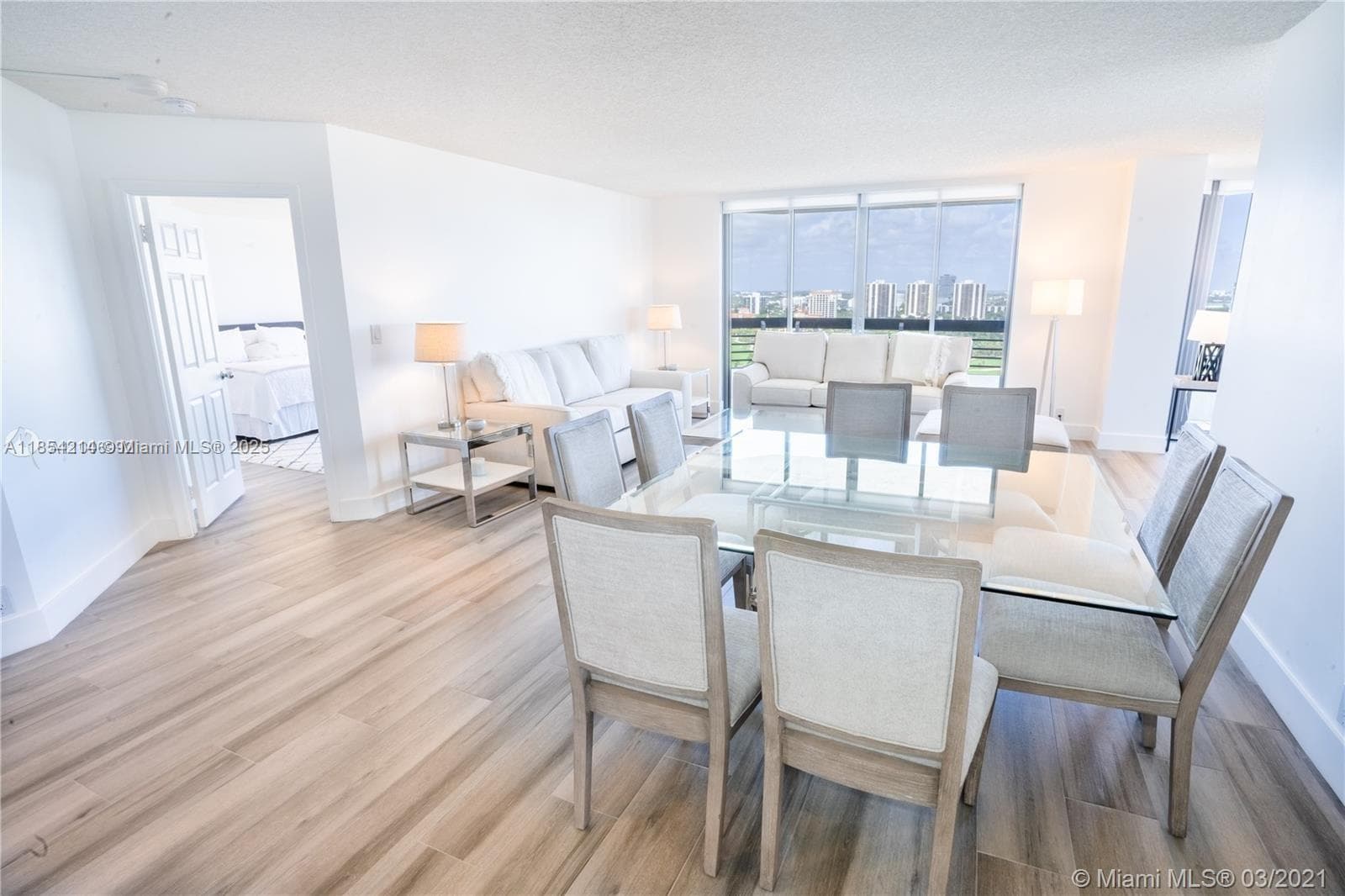 3530 Mystic Pointe Dr # 2509, Aventura, FL 33180 — zdjęcie 3