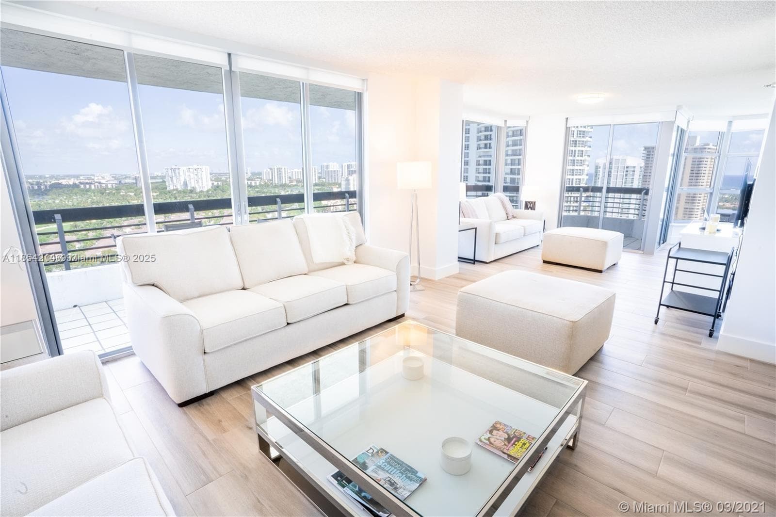 3530 Mystic Pointe Dr # 2509, Aventura, FL 33180 — zdjęcie 4
