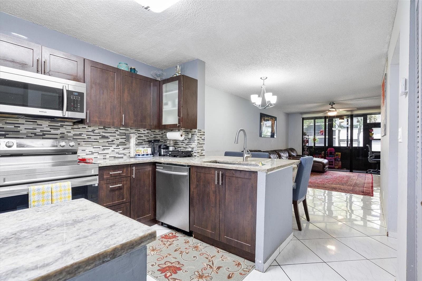 7547 NW 79th Avenue # 111, Tamarac, FL 33321 — zdjęcie 3