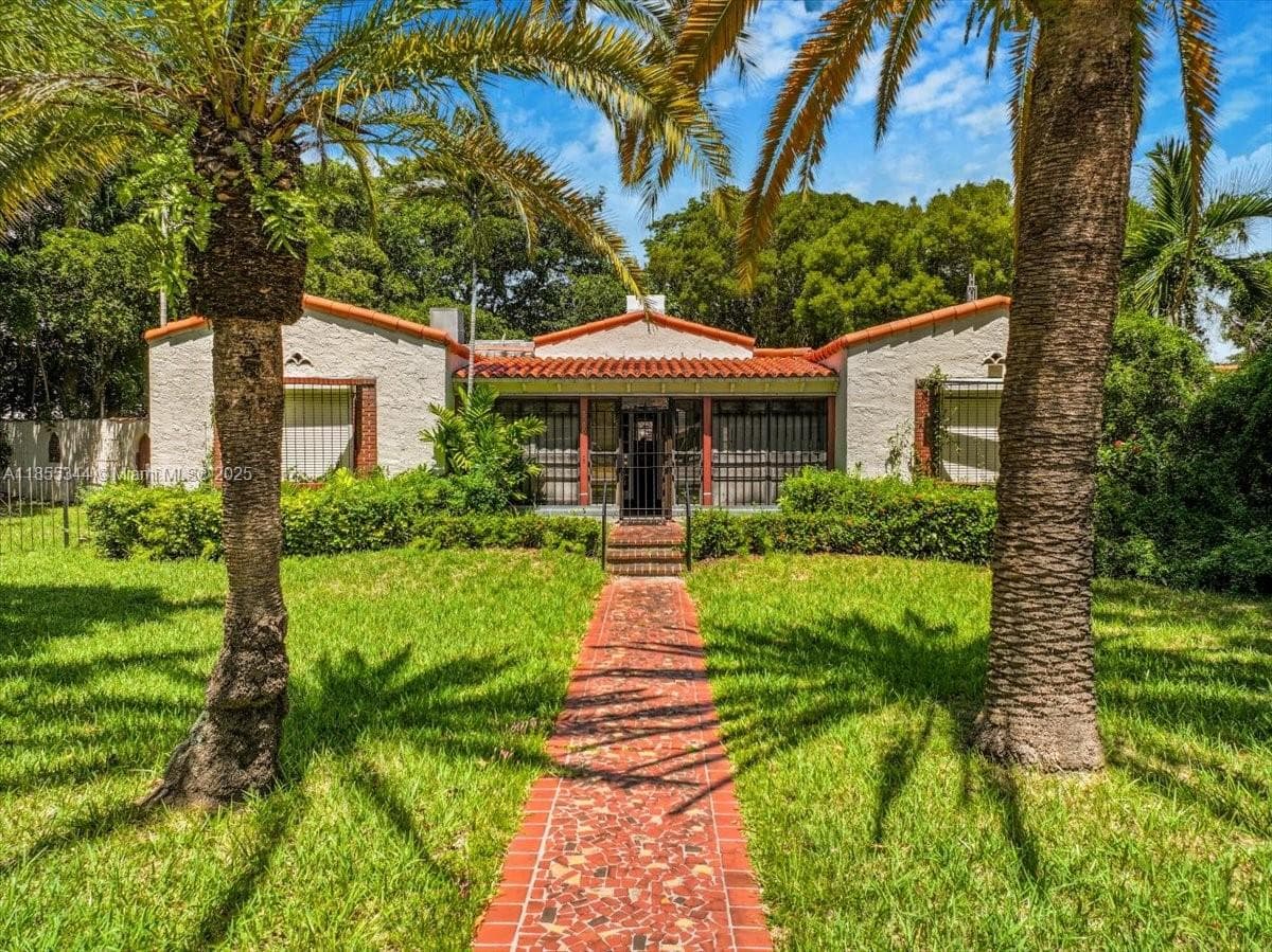 5900 NE 5th Ave, Miami, FL 33137