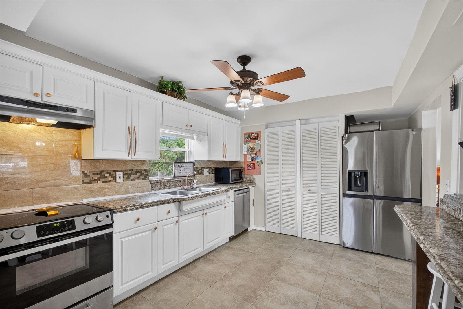 1136 W 7th Street, Riviera Beach, FL 33404 — zdjęcie 4