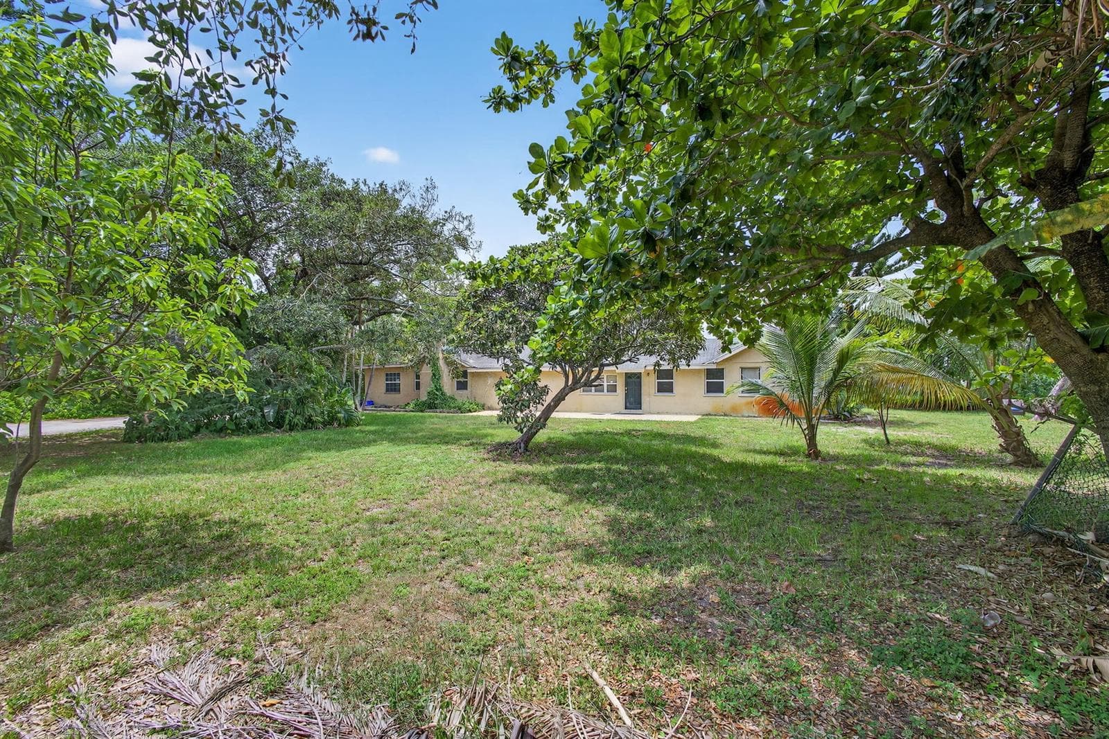 129 Fleming Avenue, FL 33463 — zdjęcie 5