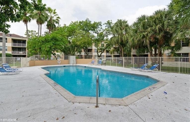 8242 NW 24th Street # 8242, Coral Springs, FL 33065 — zdjęcie 4