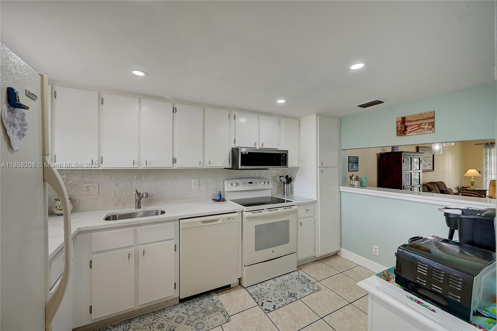 3186 Via Poinciana # 203, Lake Worth, FL 33467 — zdjęcie 3