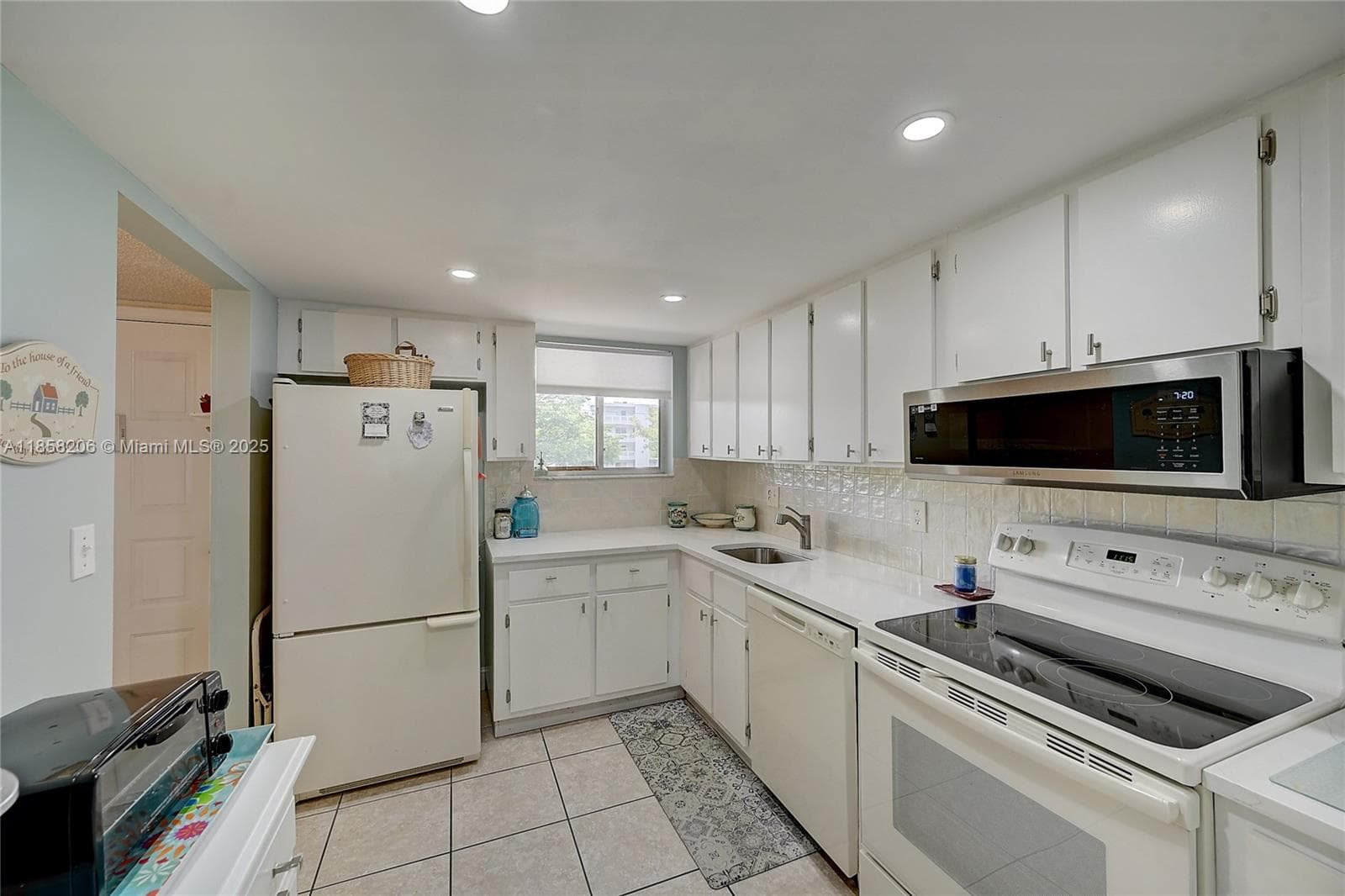 3186 Via Poinciana # 203, Lake Worth, FL 33467 — zdjęcie 4