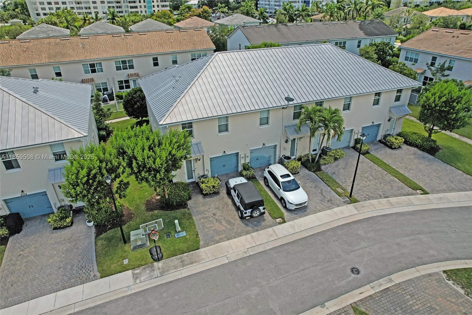 4046 Long Leaf Ln, Hollywood, FL 33021 — zdjęcie 2