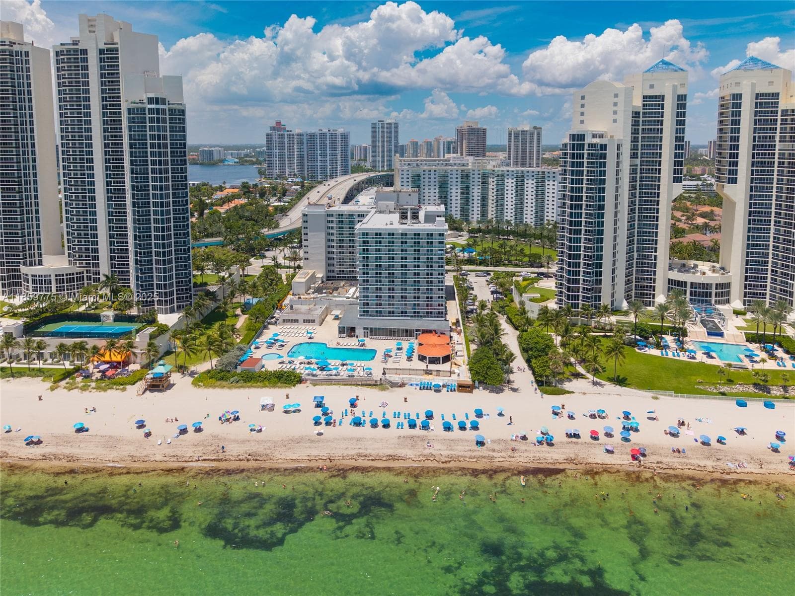 19201 Collins Ave # 822, Sunny Isles Beach, FL 33160