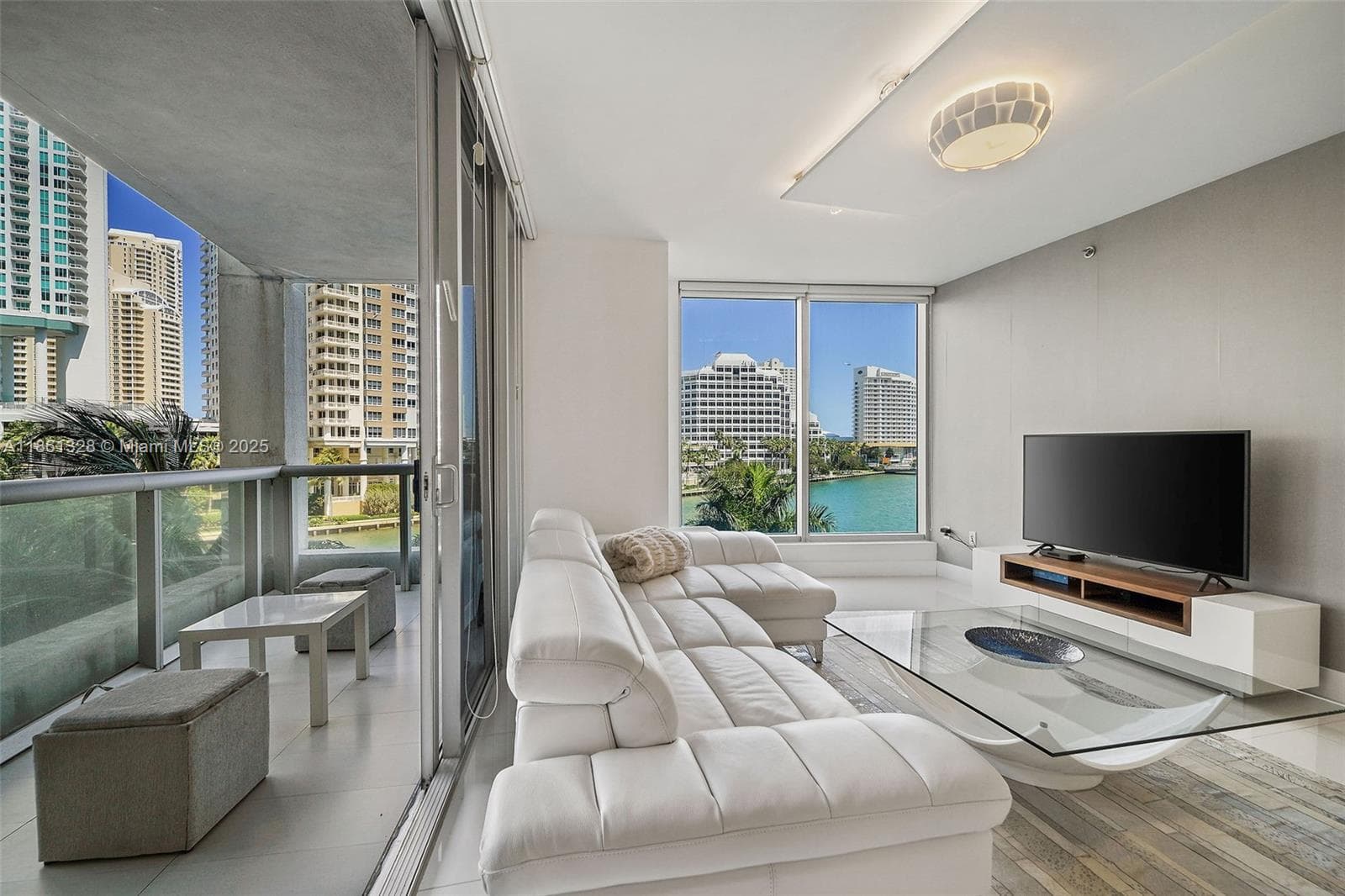 495 Brickell Ave # 402, Miami, FL 33131 — zdjęcie 3