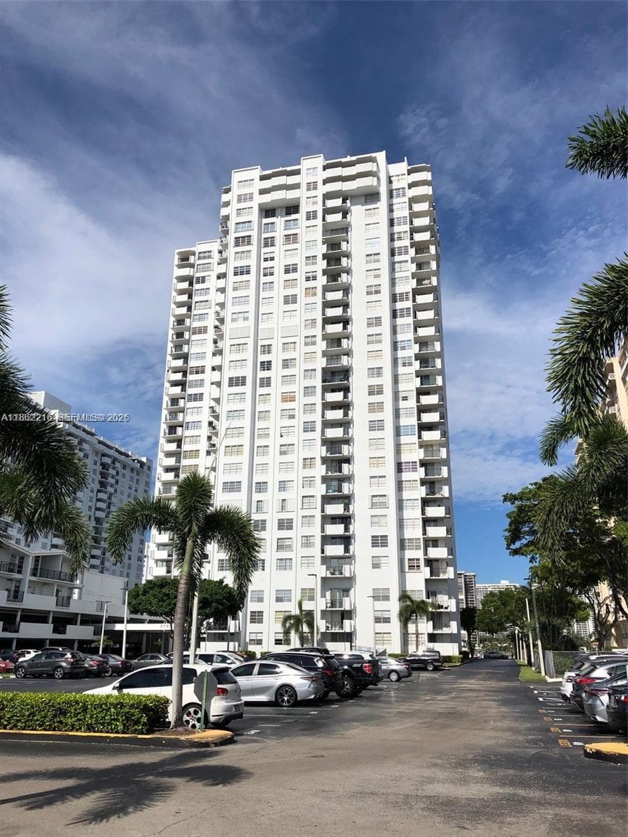 2750 NE 183rd St # 2707, Aventura, FL 33160 — zdjęcie 5