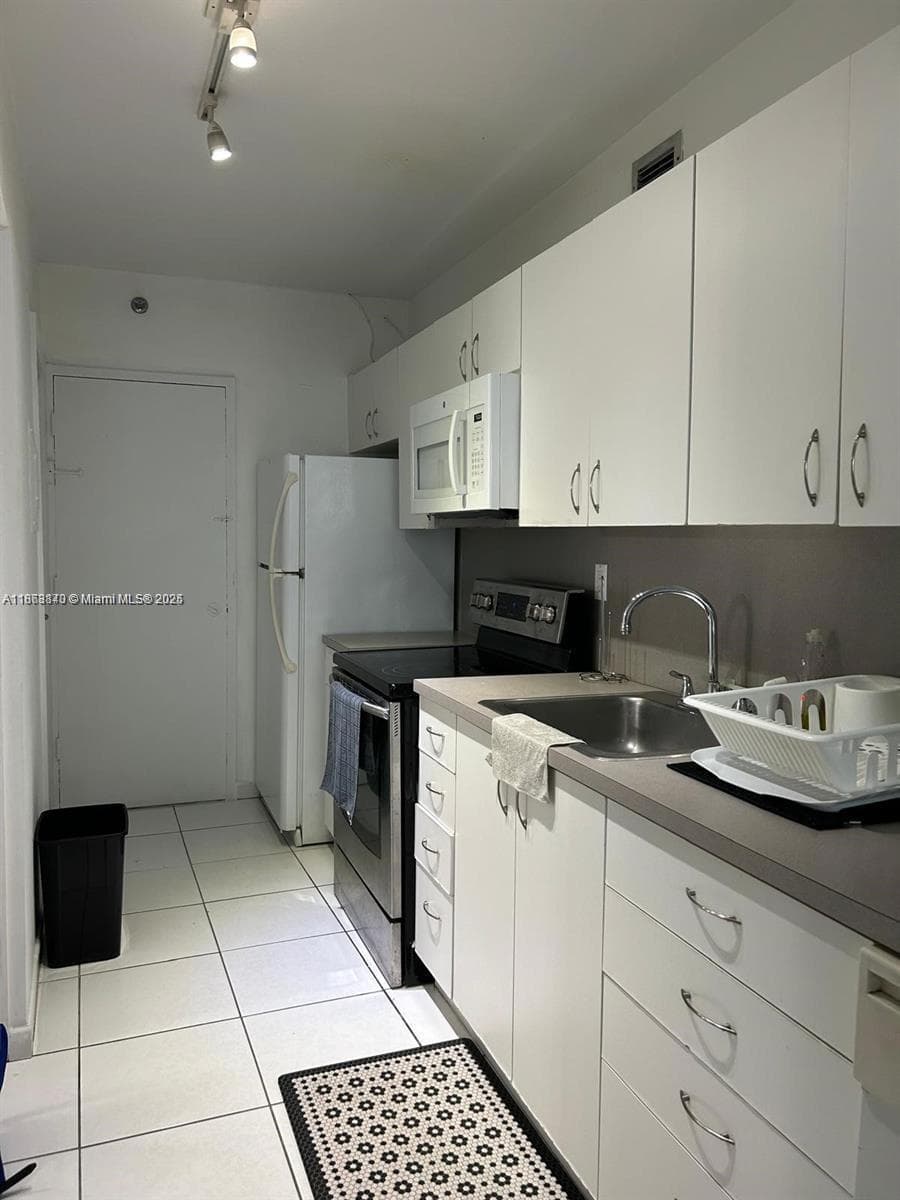 100 Lincoln Rd # 437, Miami Beach, FL 33139 — zdjęcie 5
