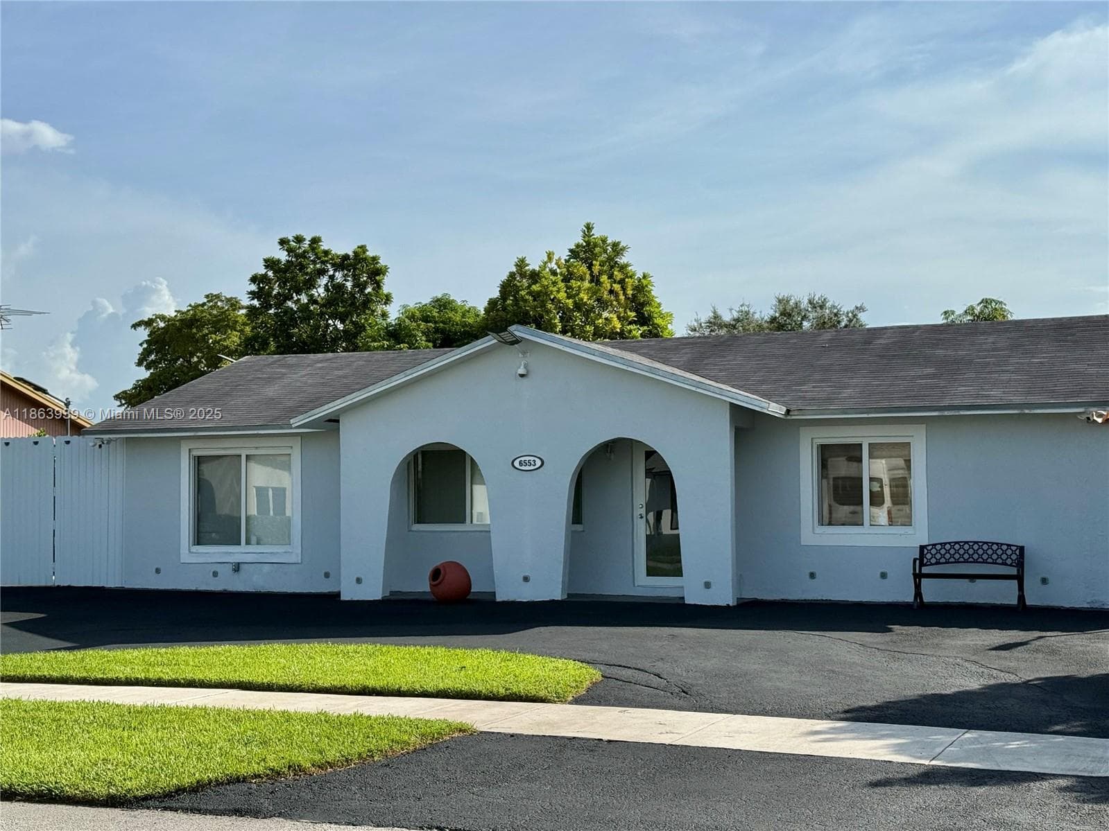 6553 SW 148th Pl, Miami, FL 33193