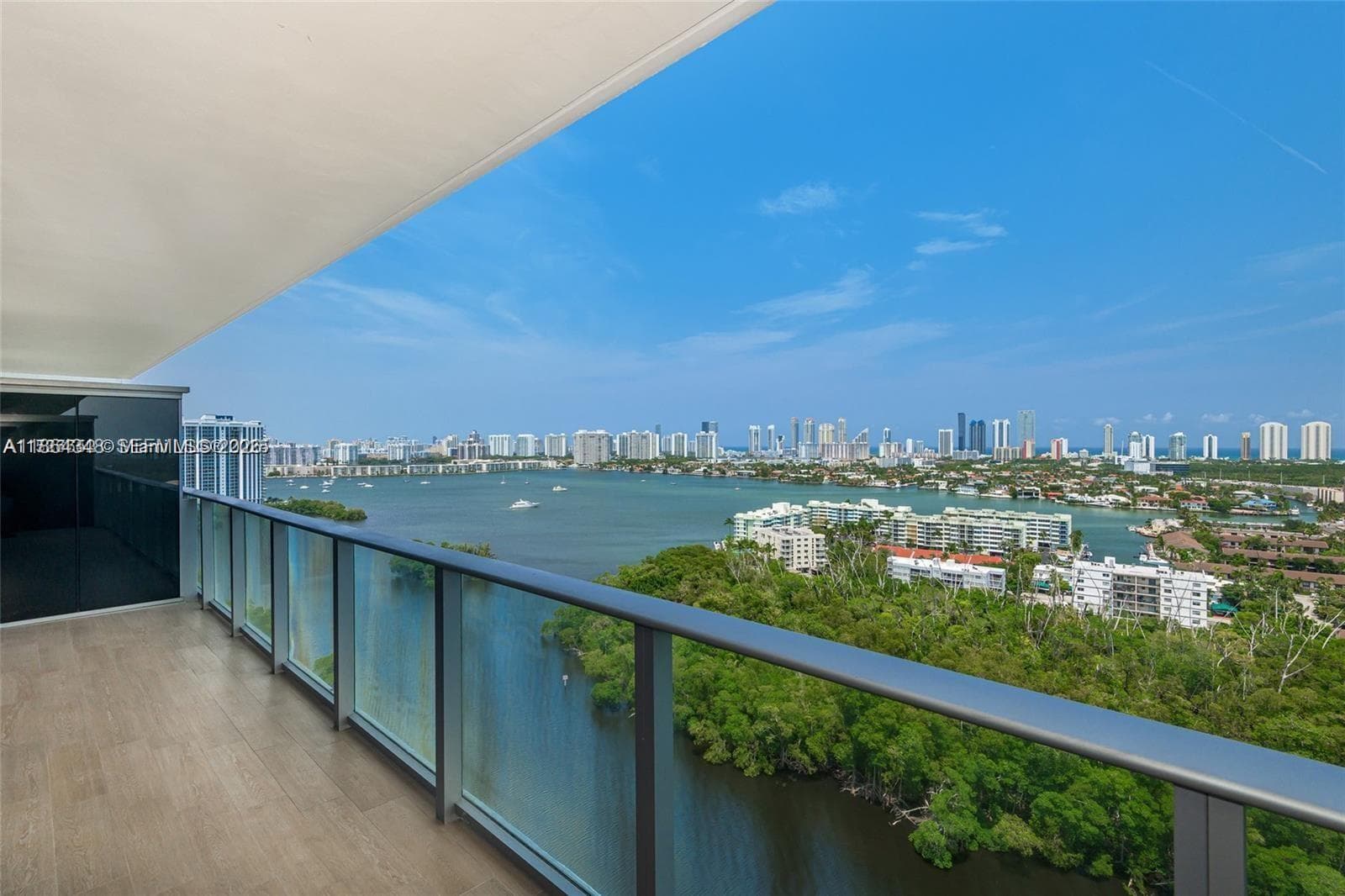 16385 Biscayne Blvd # 2118, North Miami Beach, FL 33160 — zdjęcie 2