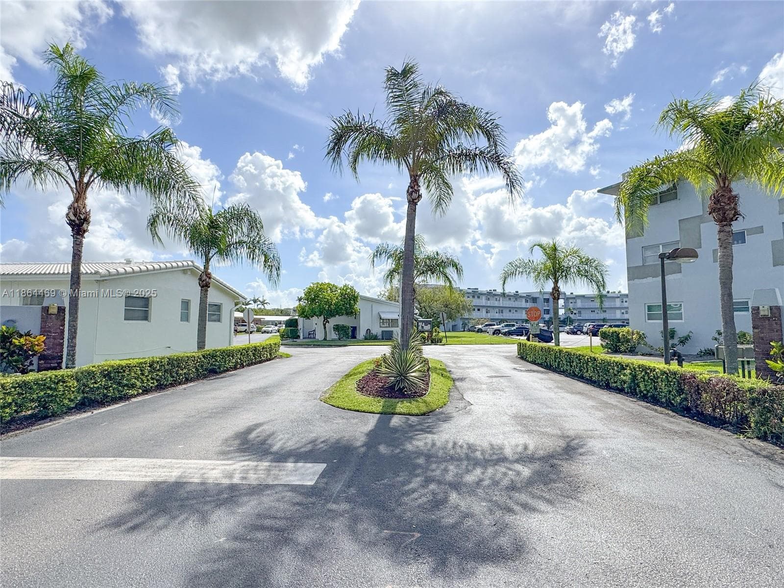 2300 Park Ln # 105, Hollywood, FL 33021 — zdjęcie 2