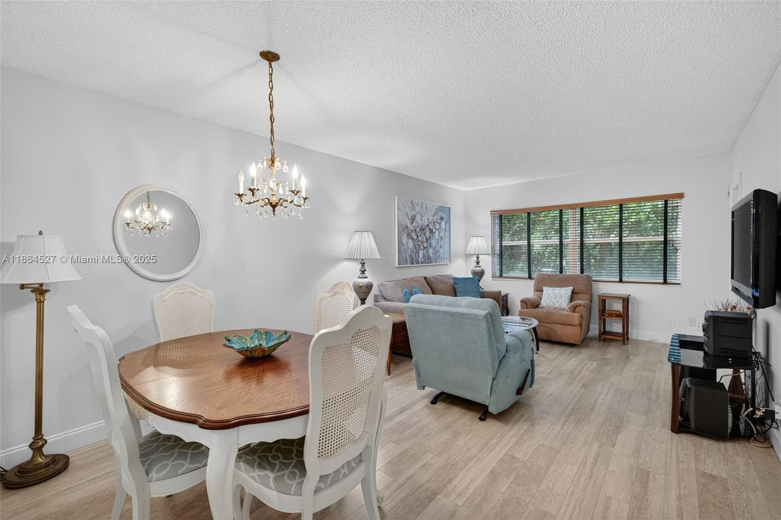 5001 NW 34th St # 304, Lauderdale Lakes, FL 33319 — zdjęcie 5