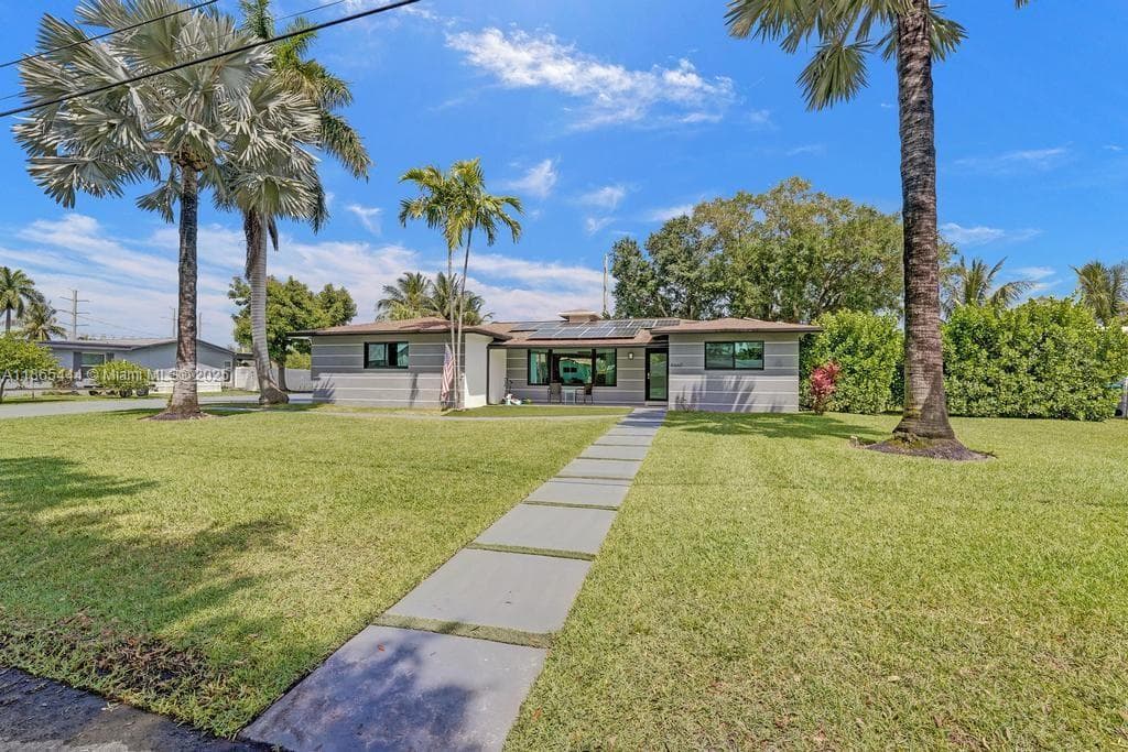 4660 SW 37th Ave, Dania Beach, FL 33312 — zdjęcie 2
