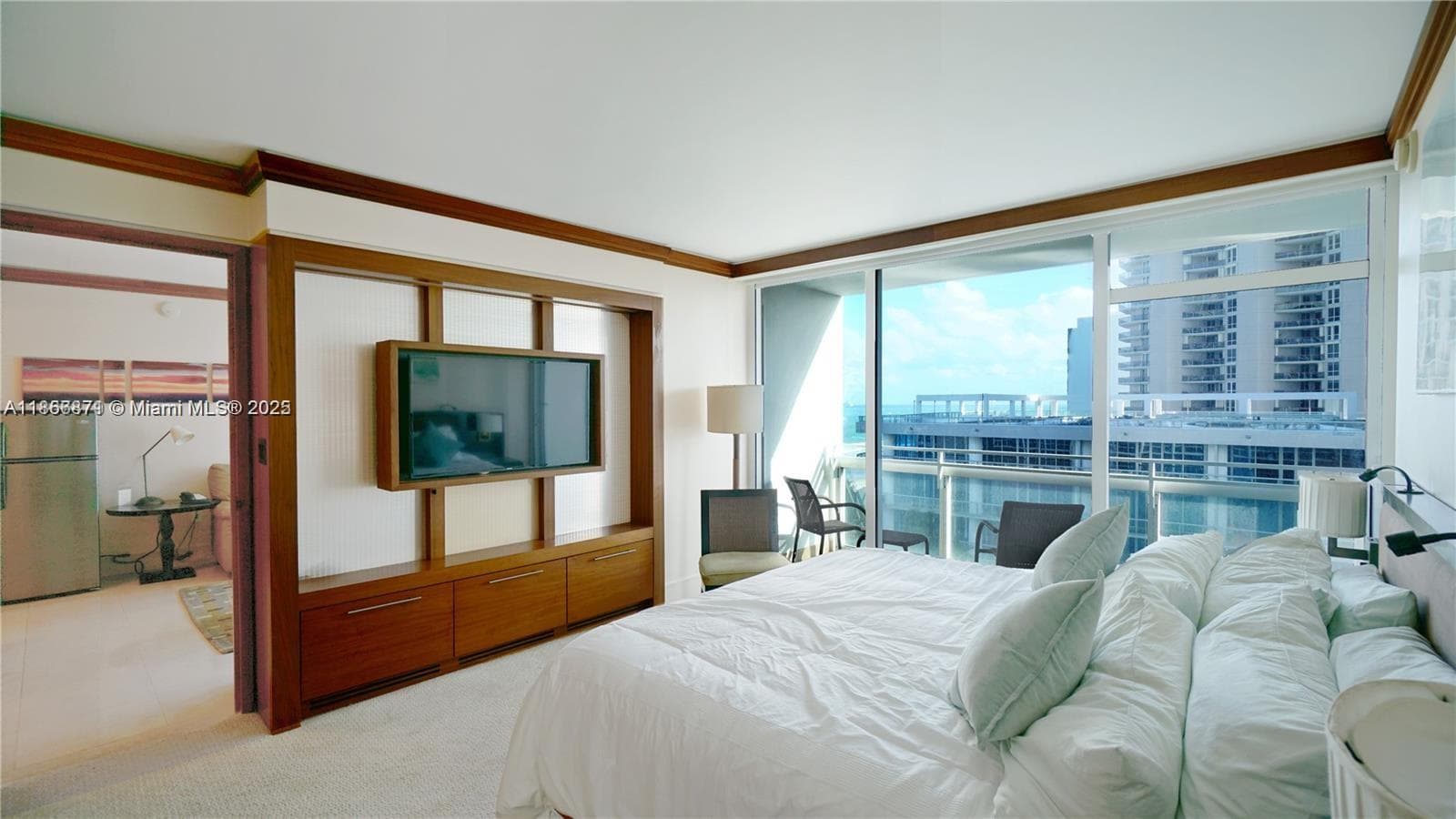 6801 Collins Ave # 710, Miami Beach, FL 33141 — zdjęcie 4