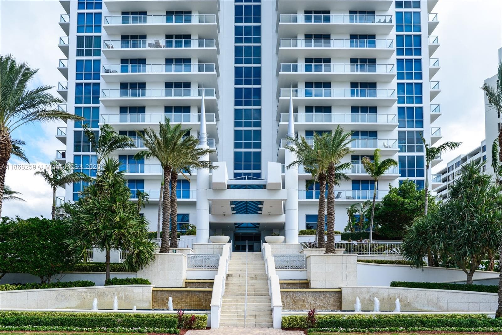 3101 S Ocean Dr # 404, Hollywood, FL 33019