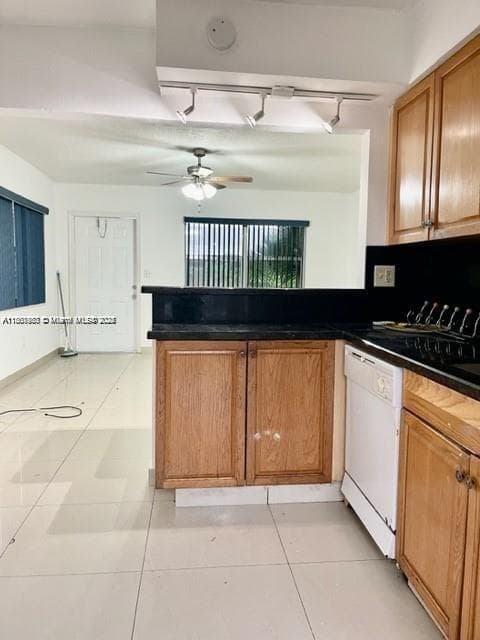 310 SW 10th Ter, Hallandale Beach, FL 33009 — zdjęcie 2