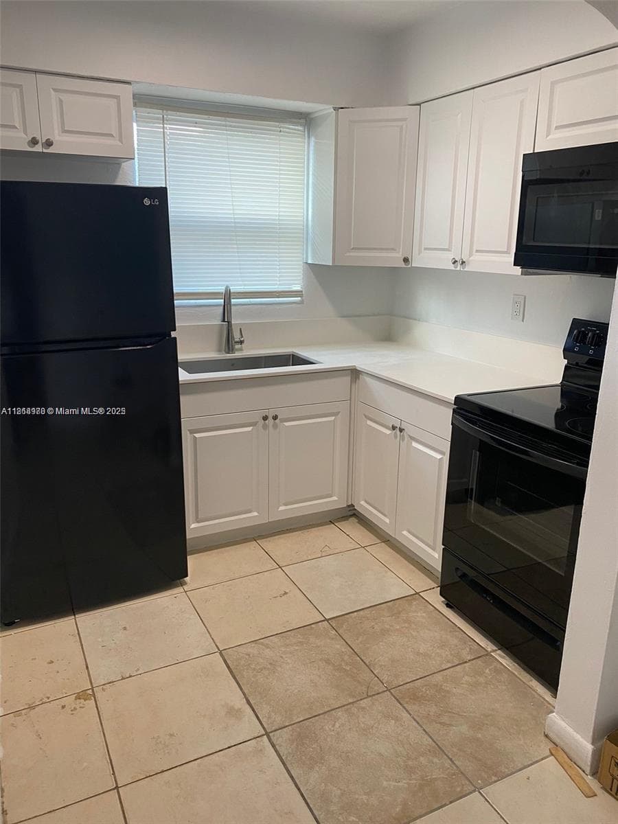 1204 NE 5th Ave, Fort Lauderdale, FL 33304 — zdjęcie 2