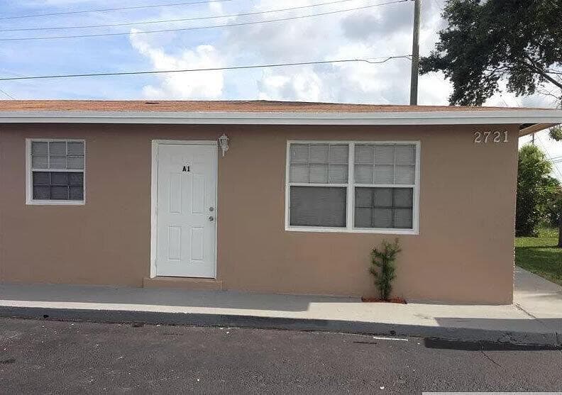 2721 Avenue S # A1, Riviera Beach, FL 33404 — zdjęcie 3