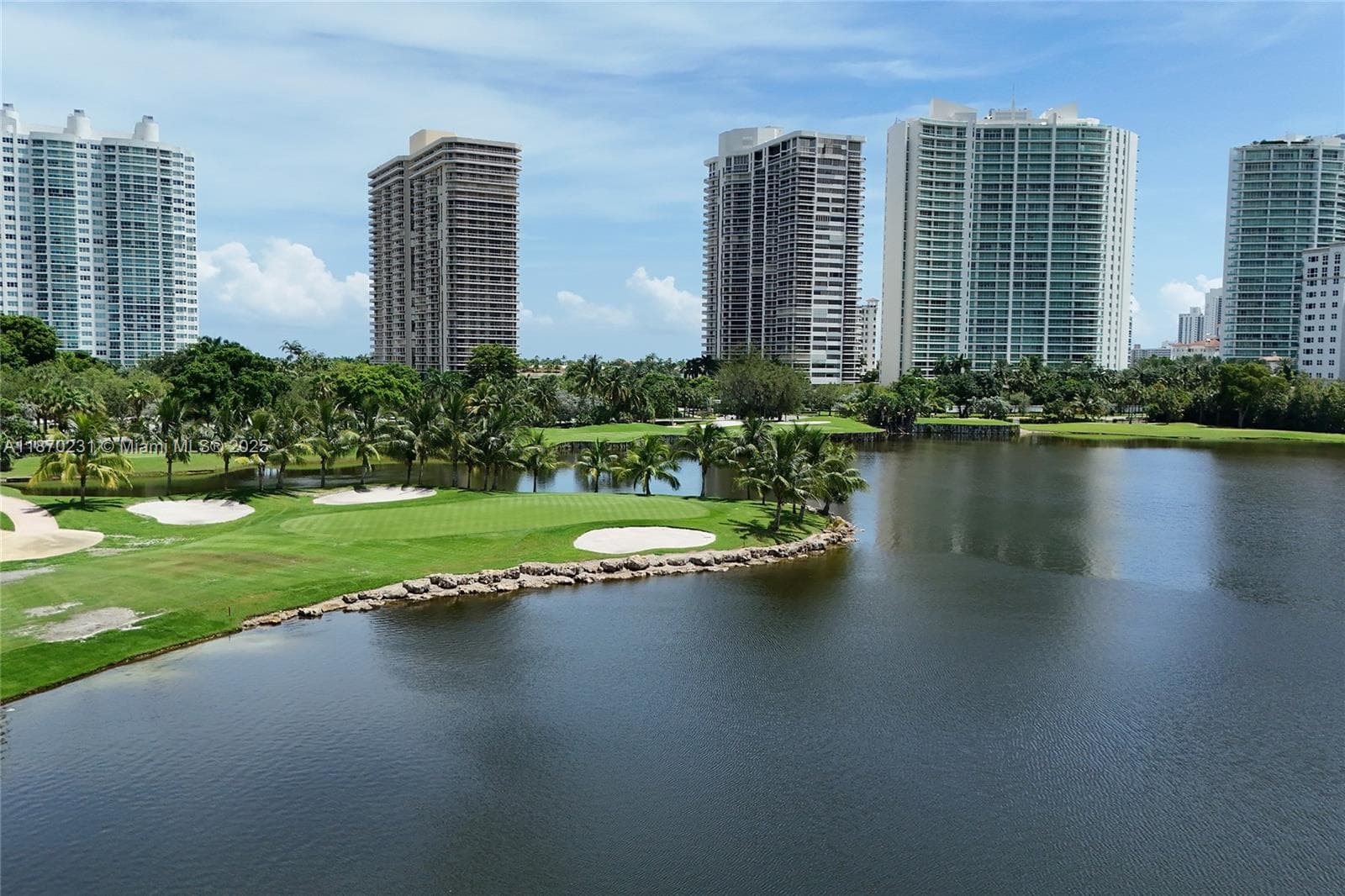 3675 N Country Club Dr # 204, Aventura, FL 33180 — zdjęcie 5