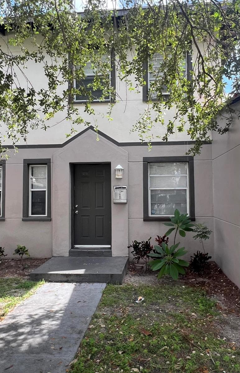 2722 Poinsettia Avenue, West Palm Beach, FL 33407