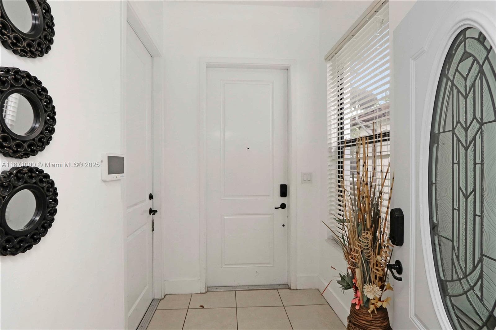 3293 W 98th Pl, Hialeah, FL 33018 — zdjęcie 2