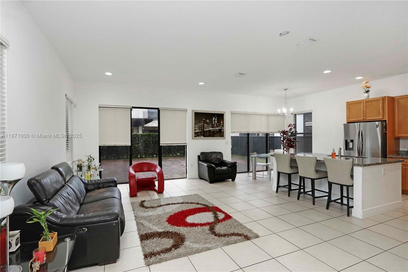 3293 W 98th Pl, Hialeah, FL 33018 — zdjęcie 3