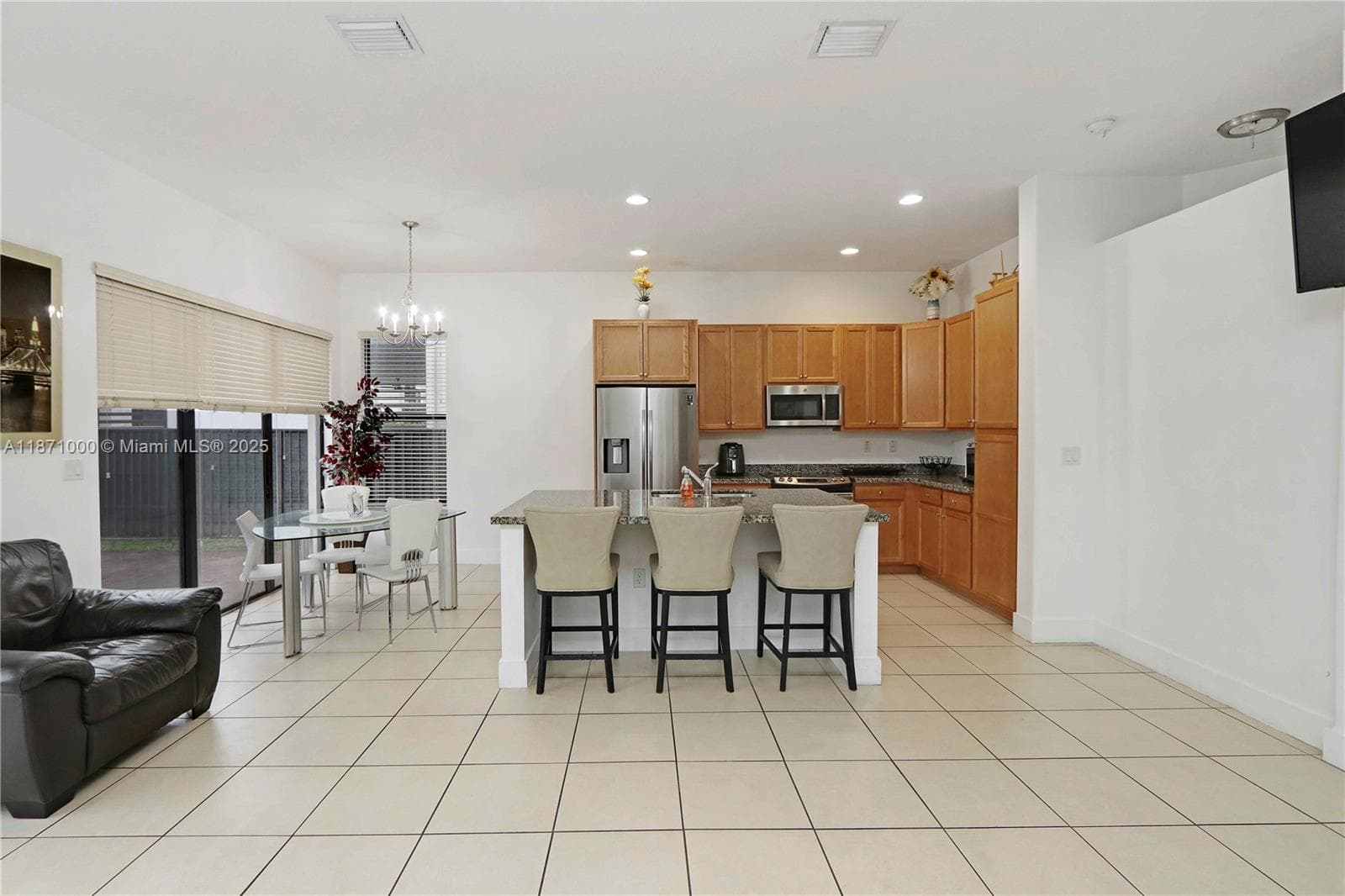 3293 W 98th Pl, Hialeah, FL 33018 — zdjęcie 4