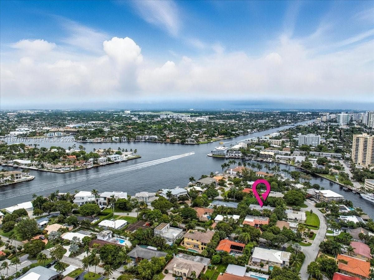3260 Lakeview Dr, Pompano Beach, FL 33062 — zdjęcie 2