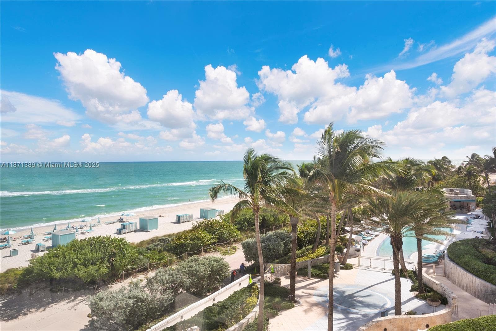 6801 Collins Ave # 418 (deed 407), Miami Beach, FL 33141