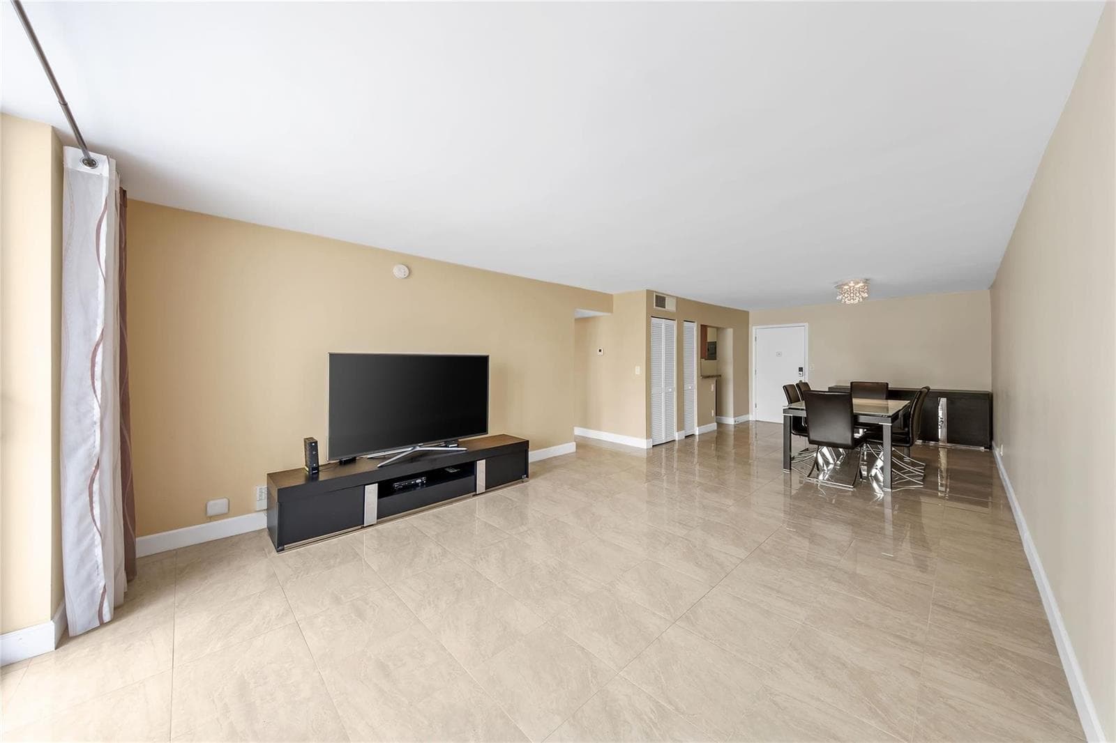 1849 S Ocean Drive # 711, Hallandale Beach, FL 33009 — zdjęcie 5