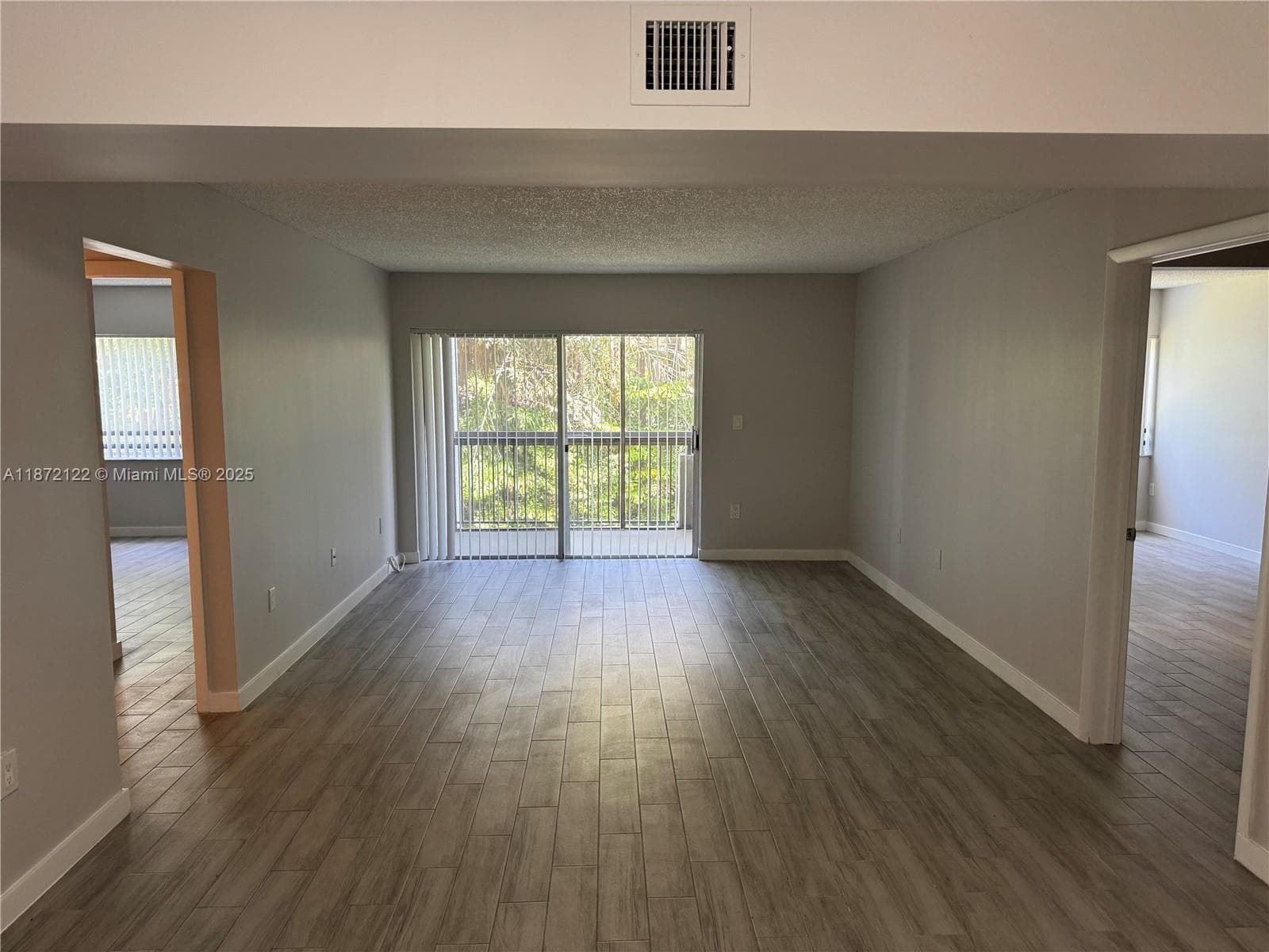 721 N Pine Island Rd # 201, Plantation, FL 33324 — zdjęcie 2