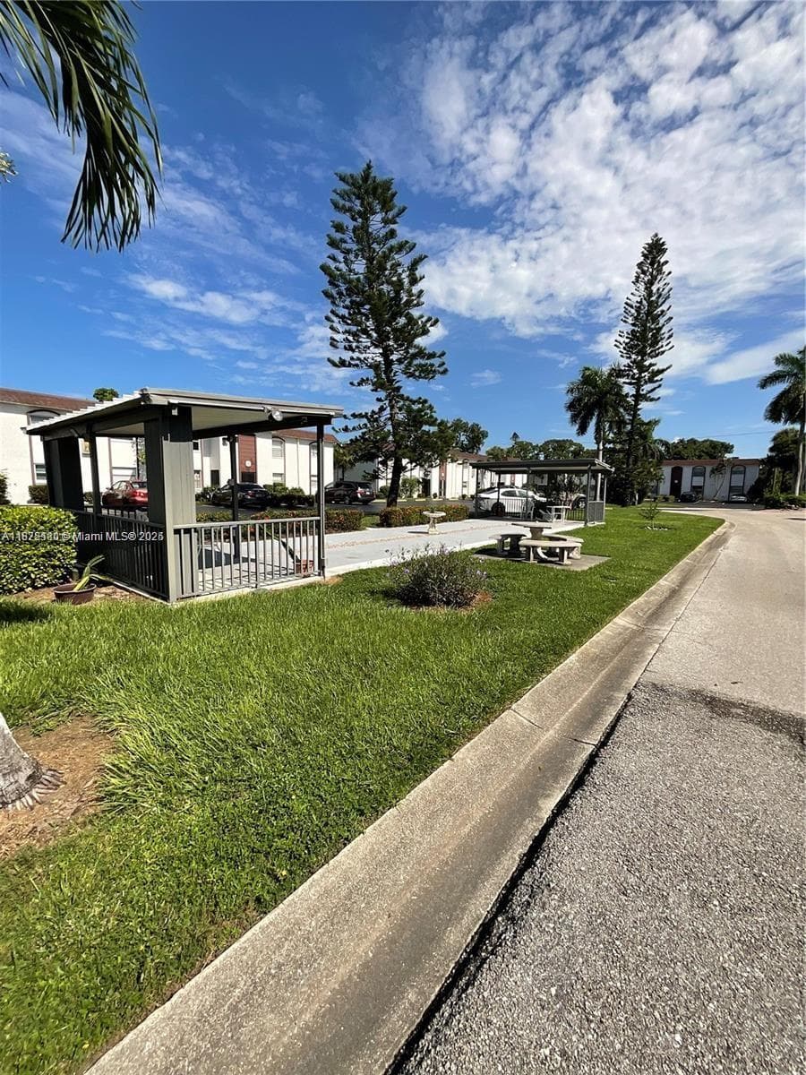 2828 Jackson Street # I3, Fort Myers, FL 33901 — zdjęcie 2