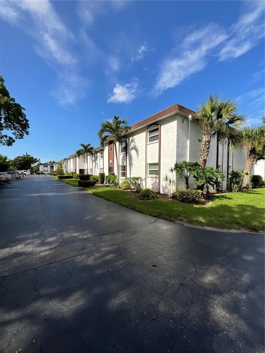 2828 Jackson Street # I3, Fort Myers, FL 33901 — zdjęcie 3