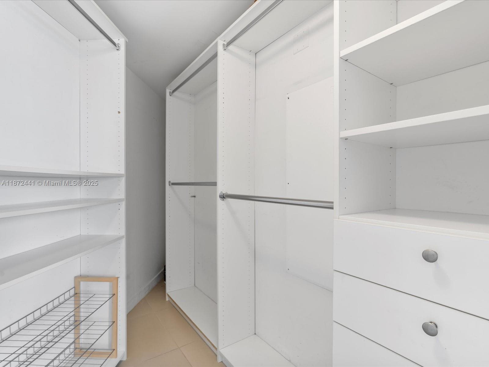 31 SE 6th St # 802, Miami, FL 33131 — zdjęcie 3