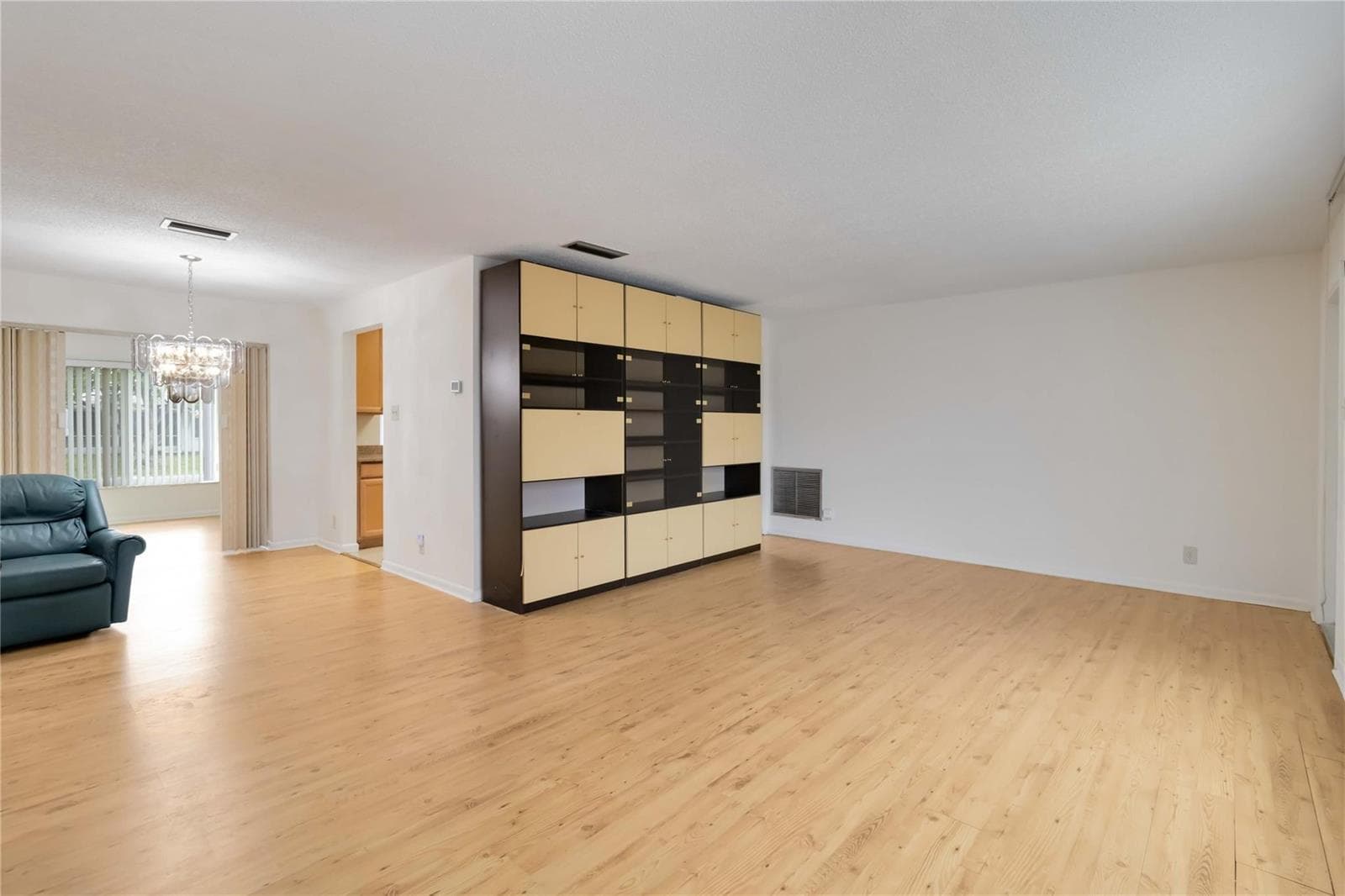 735 NW 73rd Terrace, Margate, FL 33063 — zdjęcie 5