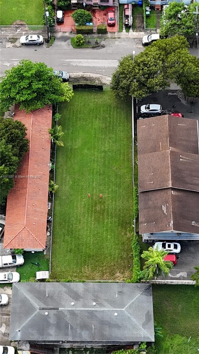 1941 NW 19th Ave, Miami, FL 33125 — zdjęcie 3