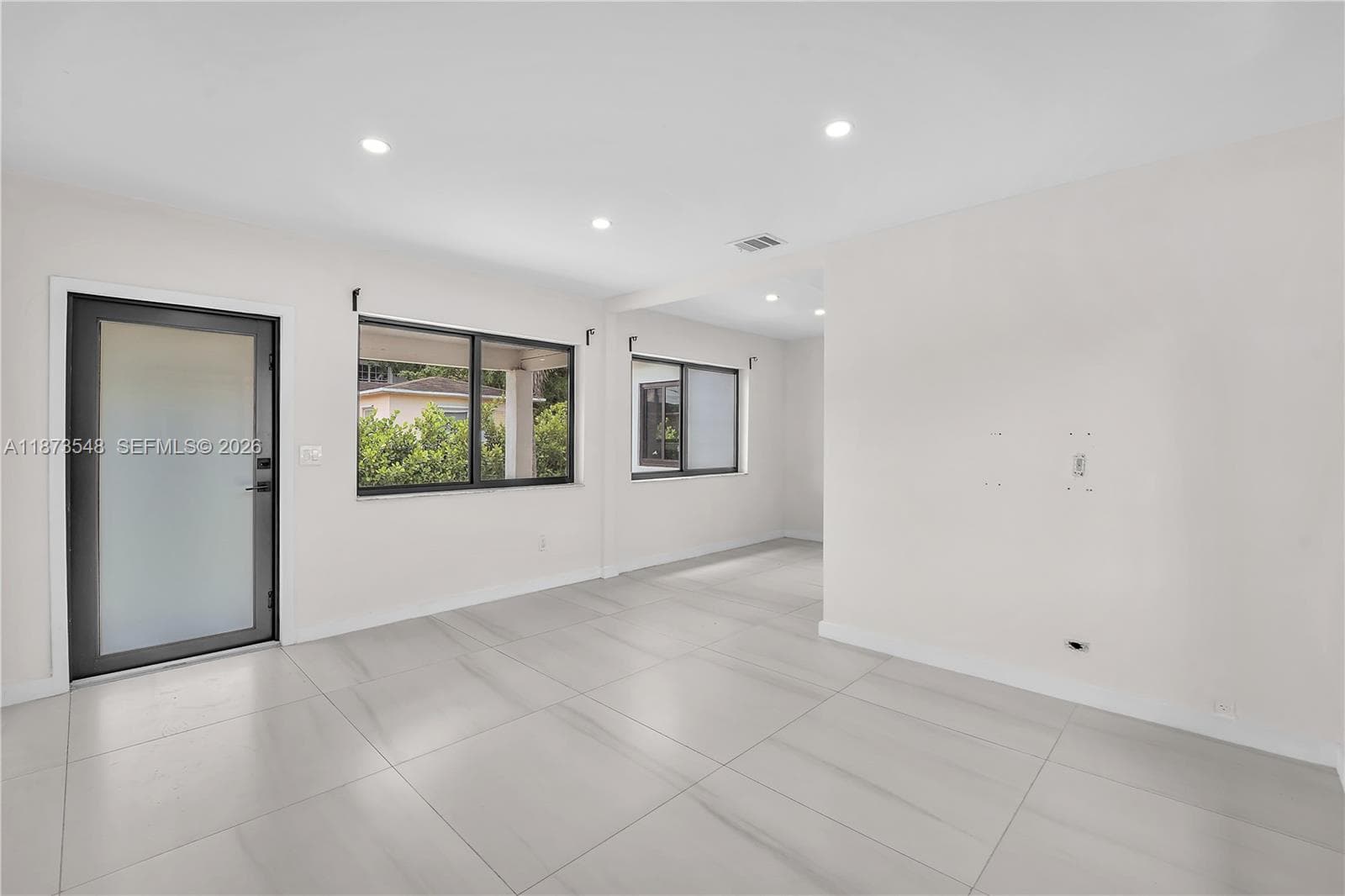 621 SW 33RD AVENUE, Miami, FL 33135 — zdjęcie 5