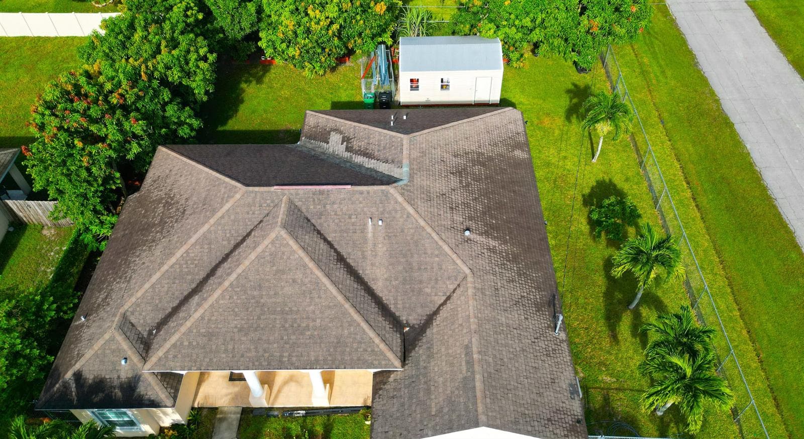 1518 SW Hutchins Street, Port St. Lucie, FL 34983 — zdjęcie 3