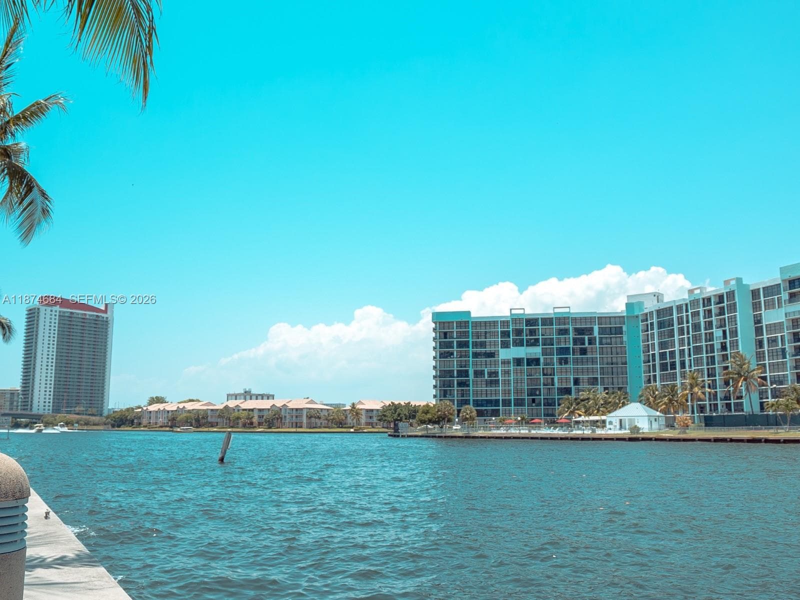 1000 Parkview Dr # 805, Hallandale Beach, FL 33009 — zdjęcie 4