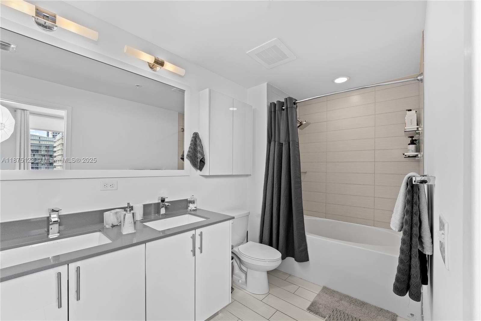 999 SW 1st Ave # 3304, Miami, FL 33130 — zdjęcie 3
