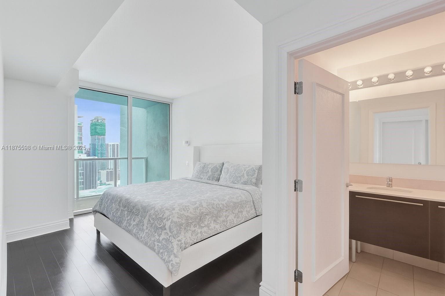 1900 N Bayshore Dr # 3207, Miami, FL 33132 — zdjęcie 3