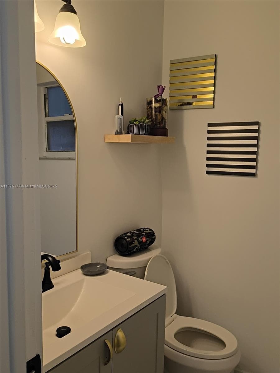 839 NW 13th Ave, Fort Lauderdale, FL 33311 — zdjęcie 2