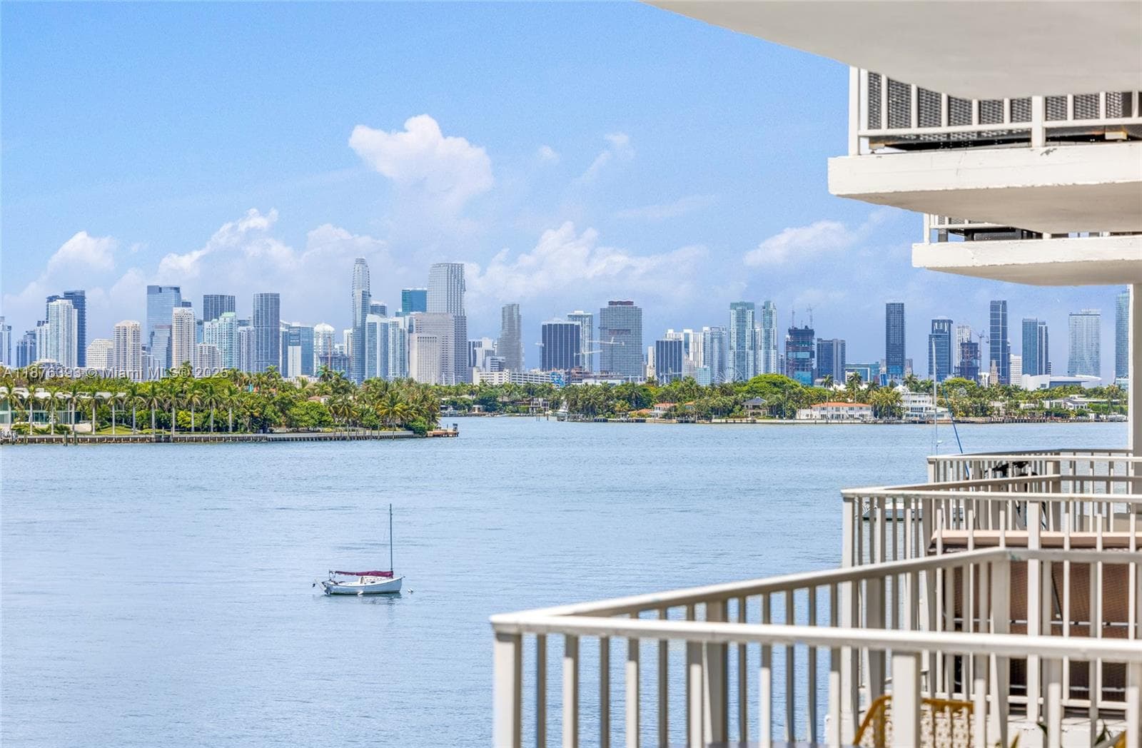 1228 West Ave # 312, Miami Beach, FL 33139