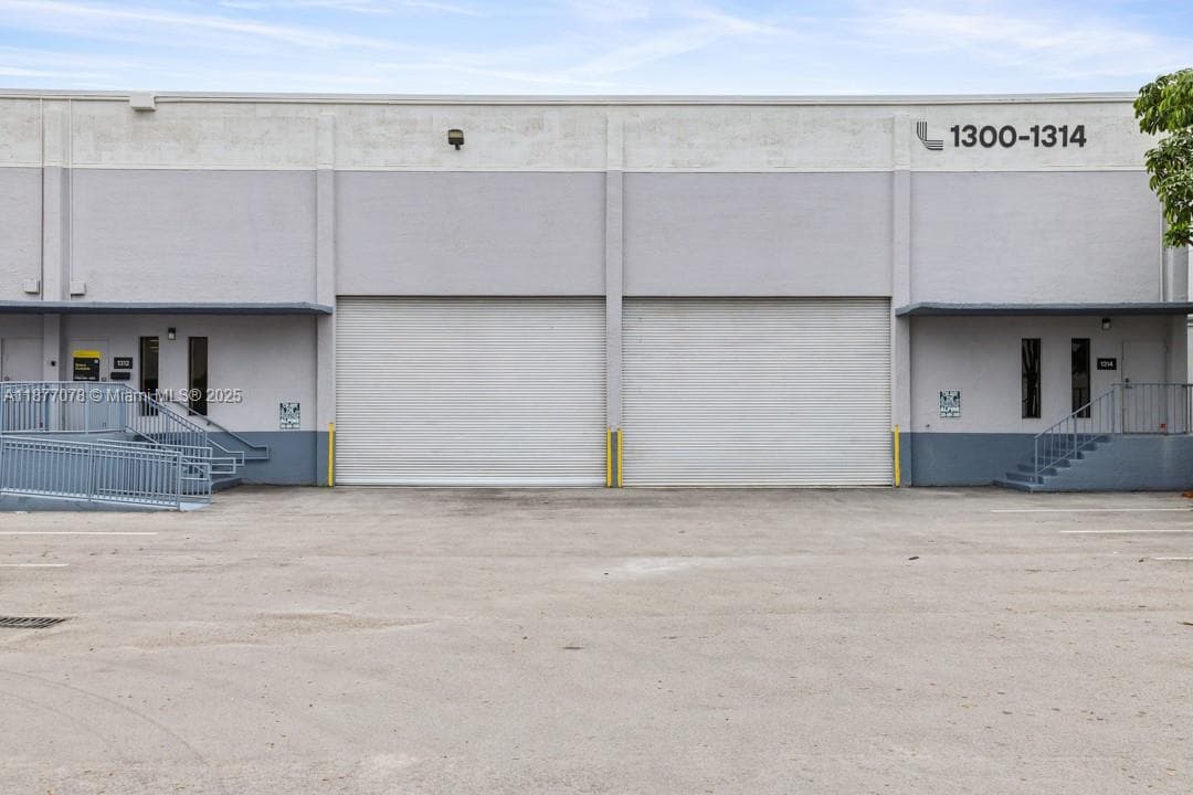 1300 NW 78th Ave # 1308, Doral, FL 33126